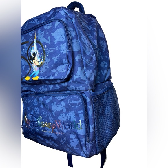 Walt Disney World Parks 50th Anniversary Mickey Mouse blue backpack cooler - Picture 2 of 8